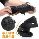 Модные босоножки, повседневные нескользящие туфли, тапочки в стиле Crocs, лето 2022 года, из натуральной кожи, мягкая подошва