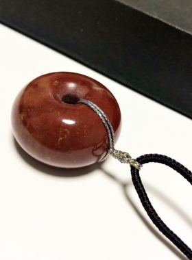 D1661# 天然精品战国红玛瑙大胖墩平安扣吊坠34.2*20.8mm