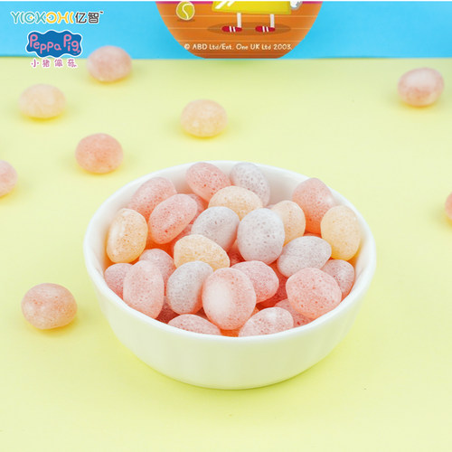 小猪佩奇Peppa Pig惊奇蛋果汁软糖儿童零食铁盒佩琪趣味彩蛋玩具 - 图2