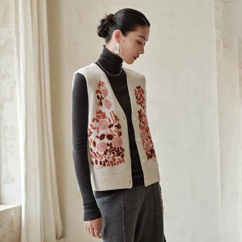 秋冬新100纯山羊绒衫女V领马甲重工手工绣花宽松百搭针织无袖开衫 - 图0