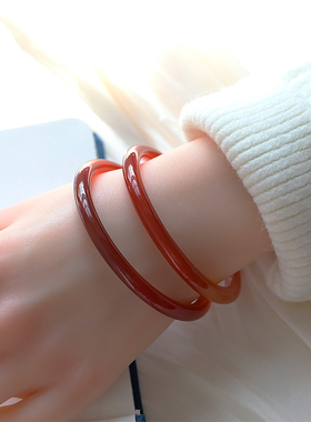 天然红玛瑙手镯玉髓水晶圆条女款