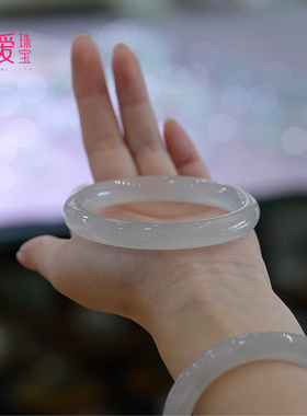 天然玉髓玛瑙手镯复古冰灰圆条女