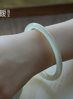冰种晴水绿青玉手镯和田玉色玉镯