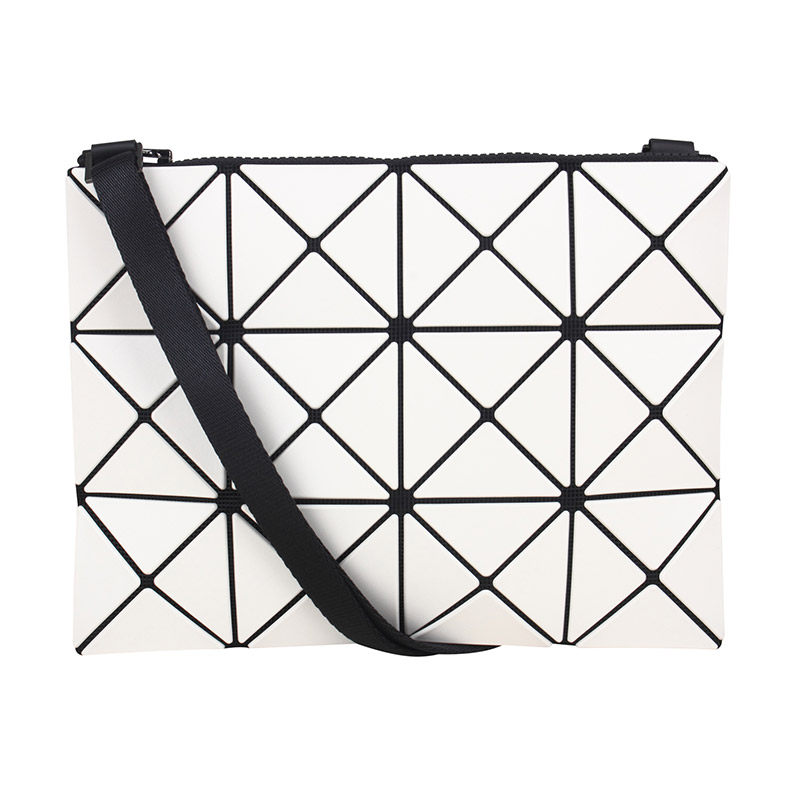 正品issey miyake女士几何ss斜挎包 怀远海外女士包袋