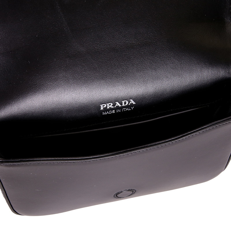 正品prada /普拉达saffiano斜挎包 怀远海外男士包袋