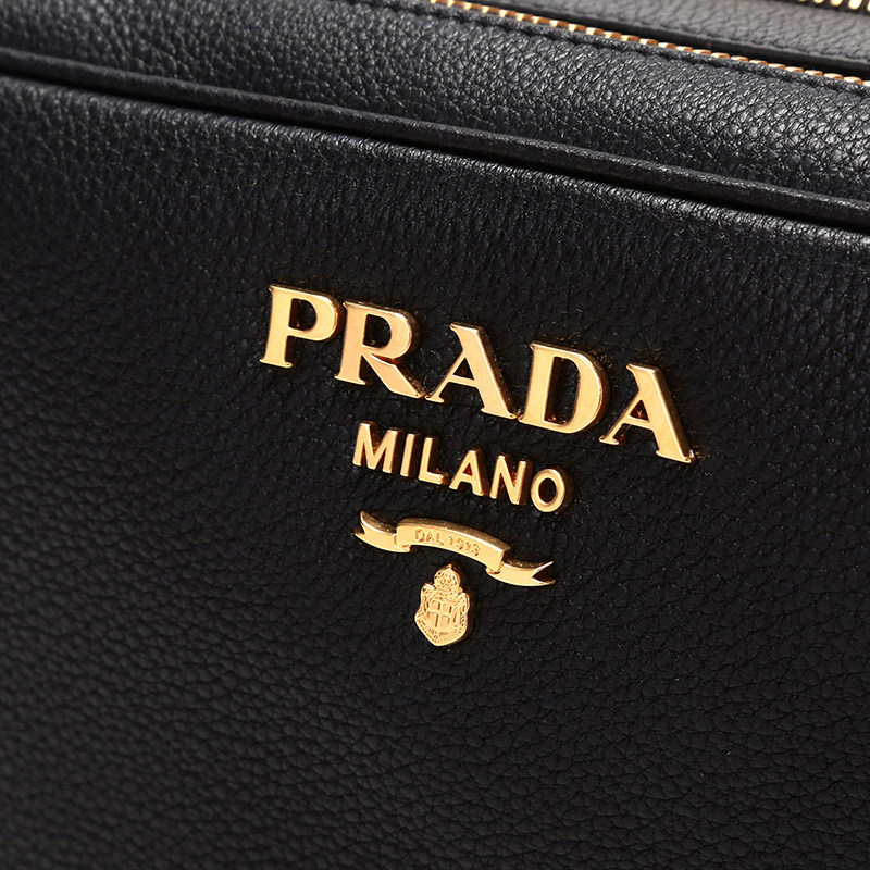 正品prada /普拉达女士牛皮斜挎包 怀远海外女士包袋