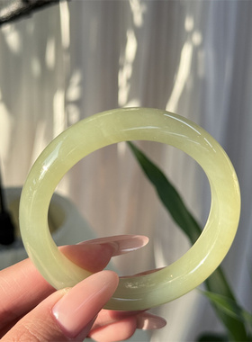 天然和田玉青绿高冰晴水玉石手镯