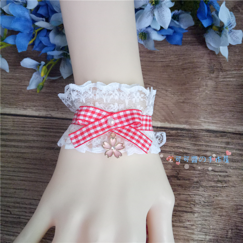 手袖百搭万用简单蕾丝蝴蝶结软妹萝莉假袖花边手链 手工 diy lolita 手袖百搭万用简单蕾丝蝴蝶结软妹萝莉假袖花边手链 手工 diy lolita