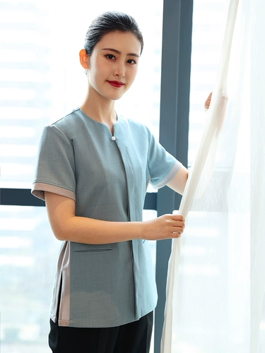 衣研堂 Уборка отелей Рабочая одежда для женщин с короткими рукавами.