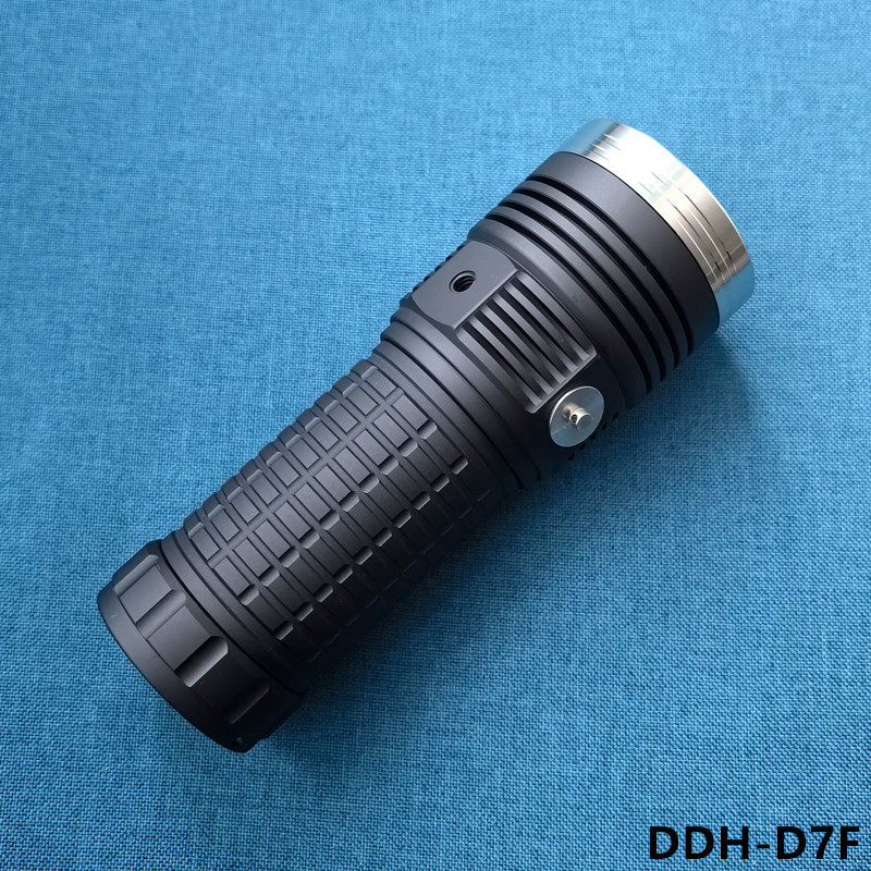 21700/46950/三灯手电筒外壳 DDH-D7E/D7F - 图0