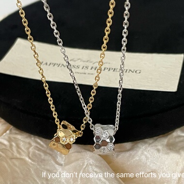 S925纯银高版本蜂巢项链cnc工艺镶钻间钻蜂窝锁骨链高级感轻奢