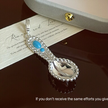 S925纯银绿松石勺子项链女小众轻奢高级感毛衣链时尚设计感