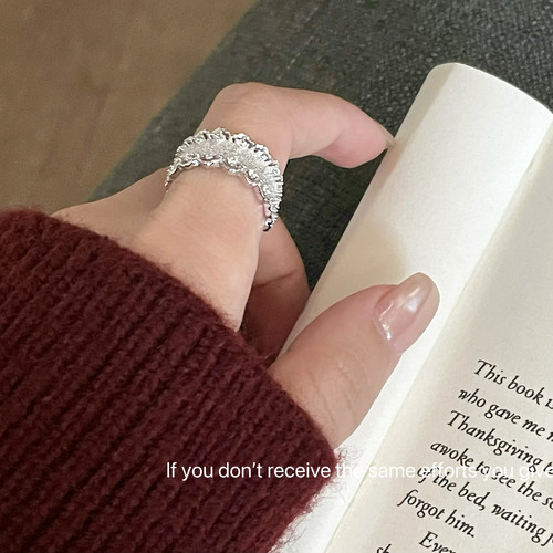 S925纯银蕾丝花边拉丝戒指轻奢中古vintage雕花镂空气质高级感 - 图3