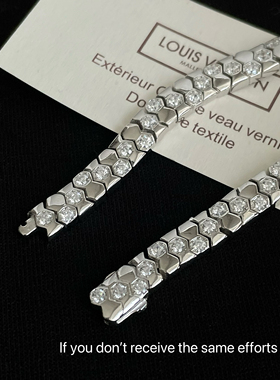 S925纯银蜂巢蛇骨手链宽版光面半钻轻奢设计感可活动欧阳娜娜同款