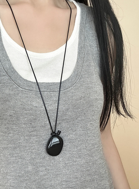 水瓶圆环吊坠长款黑绳项链女简约百搭高级感毛衣链轻奢时尚配饰品