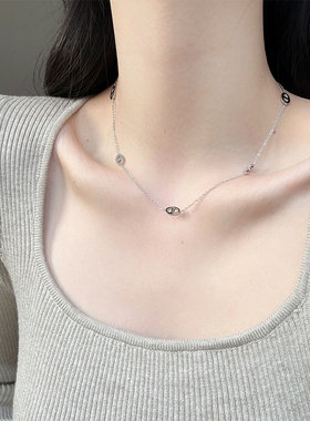 轻奢简约猪鼻子项链钛钢小众字母锁骨链潮个性时尚饰品短款颈链女