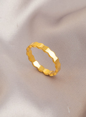 unbeaten钛钢蜂巢戒指不掉色