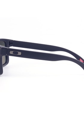 Oakley驾驶休闲太阳镜OO9102