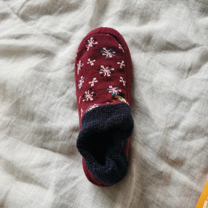 外贸出口日本女冬季地板鞋加厚保暖民族风毛线防滑船袜地板袜,淘宝优惠券,粉丝福利购,淘宝优惠卷