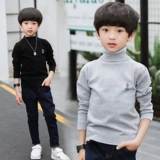 Детский демисезонный трикотажный белый флисовый базовый приятный телу свитер для мальчиков, подходит для подростков