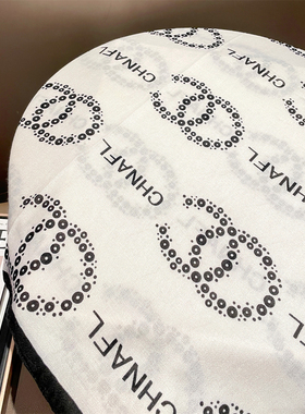生日送礼2024秋冬季新款小香字母披肩保暖围巾女薄款棉麻围脖两用
