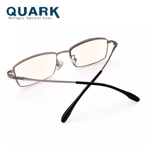 QUARK防蓝光高清老人眼干涩疲劳时尚眼镜辐射防护商务办公老花镜 - 图3