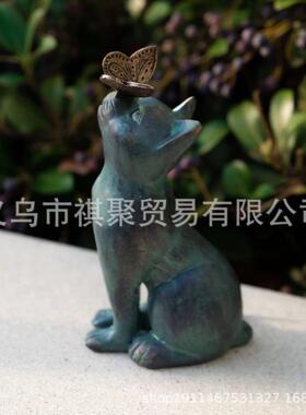 跨境新款带蝴蝶的好奇猫咪室内外小雕像树脂摆件可爱装饰