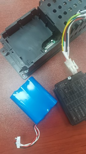 适用富士通电梯应急轿厢电源2000 2200mAh 11.1V 12V充电锂电池组-图3