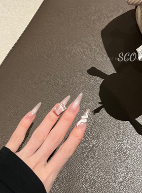 冰透腮白手工定制超长杏仁穿戴甲