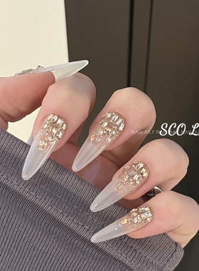 ScoLin手工定制穿戴甲