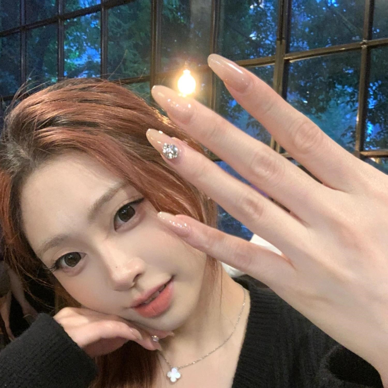 小红书同款穿戴甲片日常显白美甲气质冰透色钻球温柔奶茶裸色美甲,淘宝优惠券,粉丝福利购,淘宝优惠卷