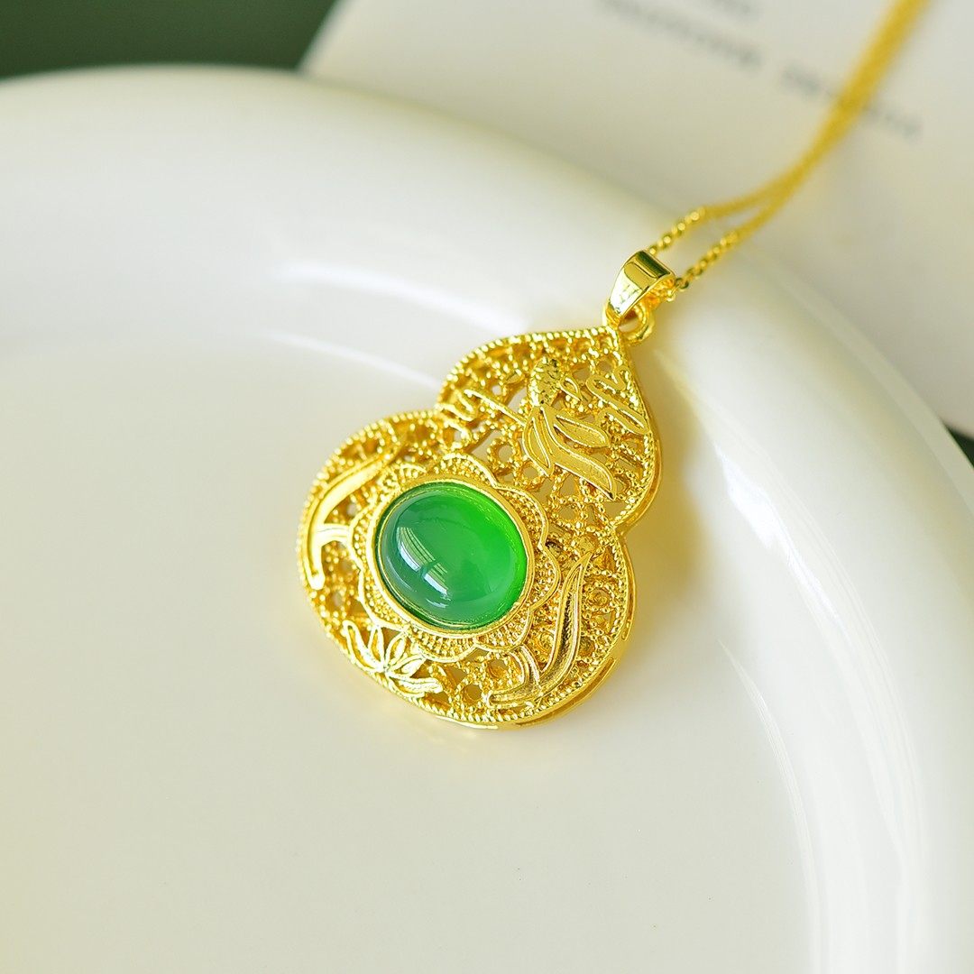 【名称】铜镶嵌绿玉髓圆蛋面福禄镂空吊坠,淘宝优惠券,粉丝福利购,淘宝优惠卷