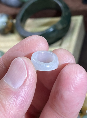 和田玉籽料卡8随型跑环白青花满皮古风玉环项链挂饰文玩珠串配饰