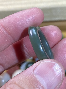 和田玉籽料戒指卡18沙枣青糖青洒金皮古风戒圈玉环文玩珠串跑环