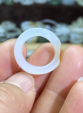 和田玉白玉籽料卡15洒金皮随型戒指跑环国风文玩珠串跑圈玉环挂饰