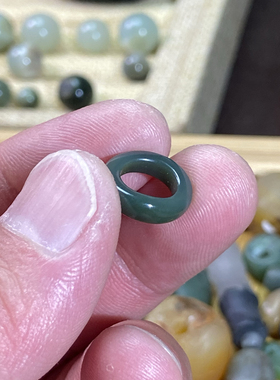 和田玉沙枣青卡8随型跑环复古风玉环文玩珠串跑圈项链锁骨链挂饰