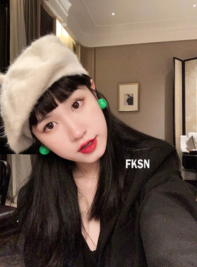 浮夸少女贝雷帽毛绒绒贝雷帽可爱