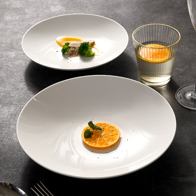 Bone porcelain dish with microwave tableware hat