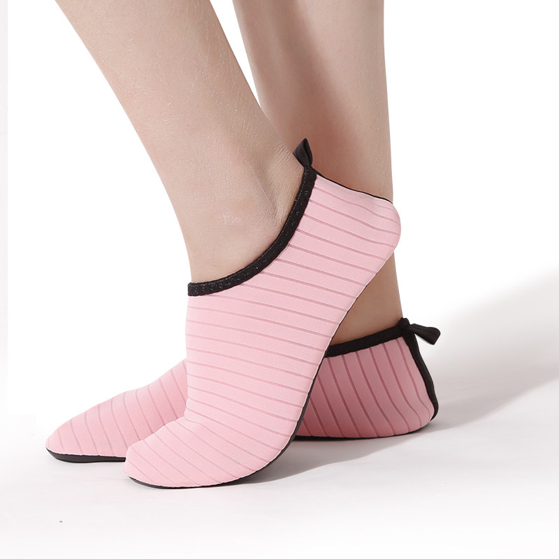 家用室内健身鞋女软底轻便防滑居家跳操瑜伽鞋舞蹈专用综合训练鞋