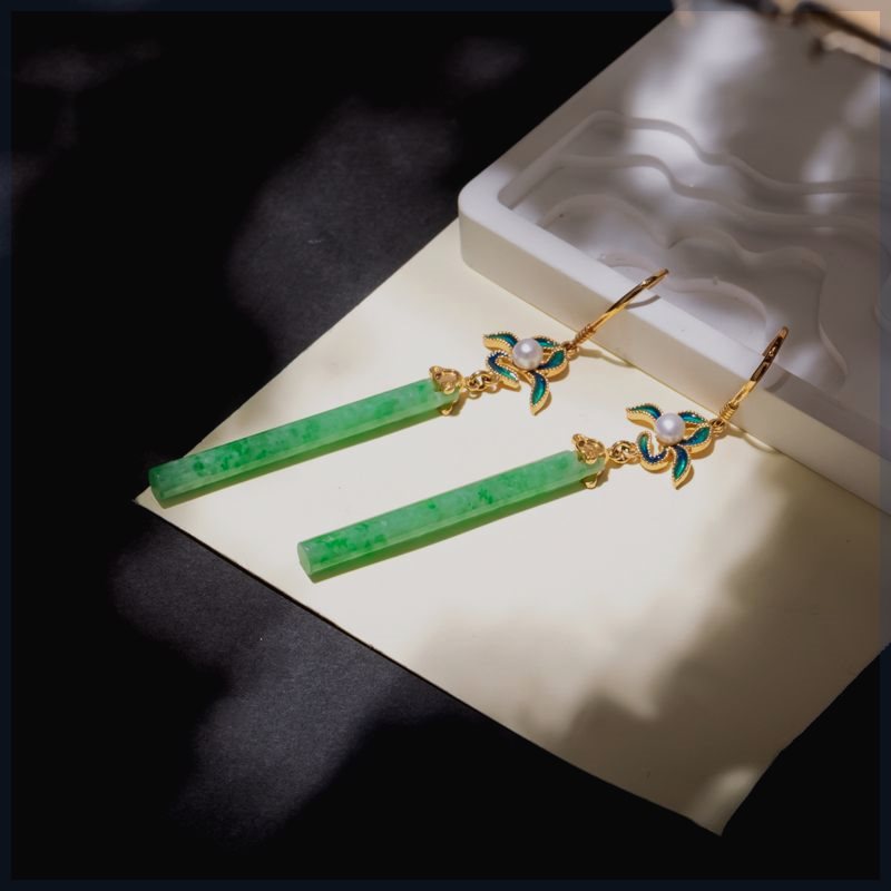 天然绿色玉髓长款耳环女古法金镶嵌烧蓝工艺耳饰国风简约气质耳钩