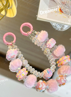 49新秋冬串珠毛球圈手绘珠双链手机背夹汽车钥匙扣挂饰包装饰