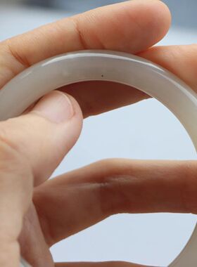 保真天然和田玉手镯56圈口证书1141104藕粉色烟灰色 青海料圆条