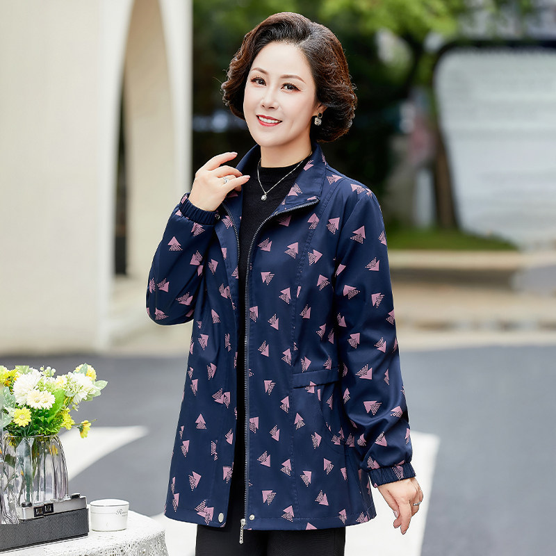 中老年特大码女装外套肥胖妈妈加肥加大风衣200斤显瘦春秋装洋气M,淘宝优惠券,粉丝福利购,淘宝优惠卷