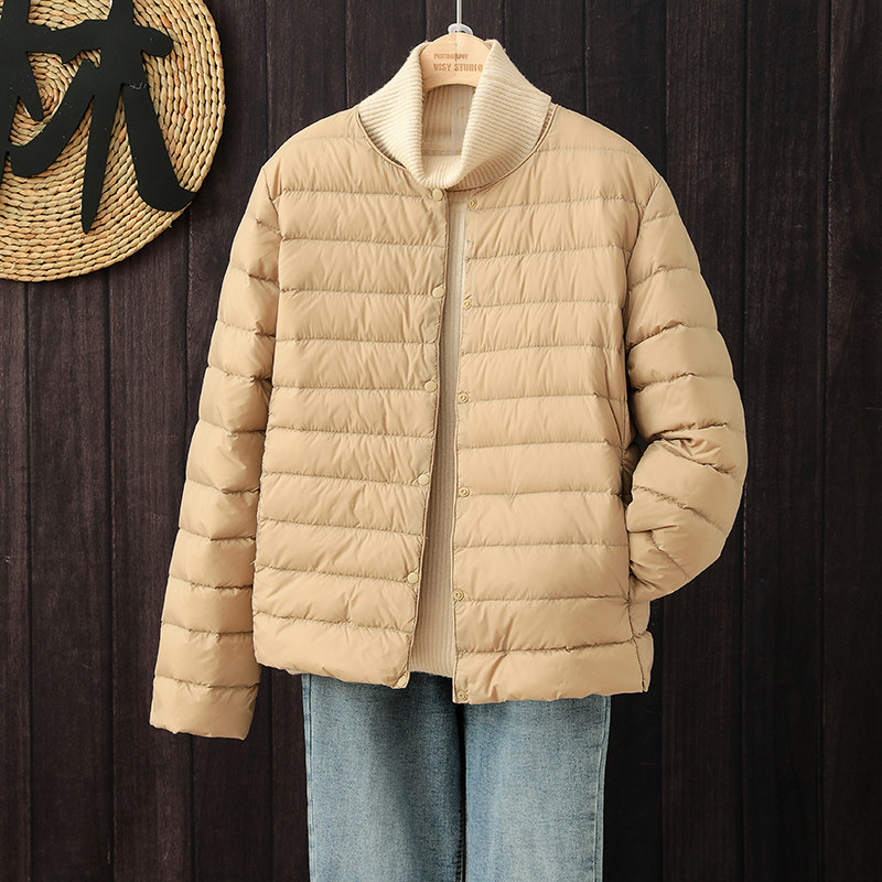  娇兰恋服饰羽绒服