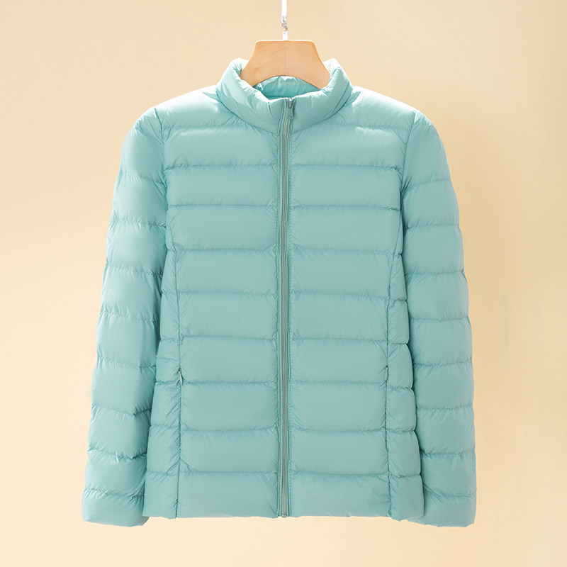  娇兰恋服饰羽绒服