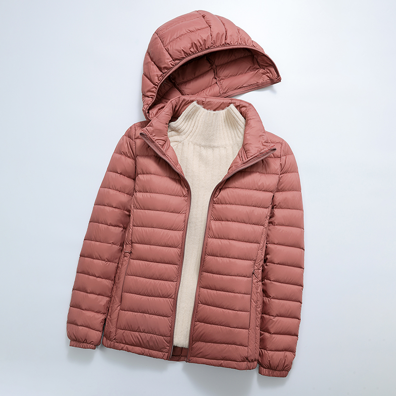  娇兰恋服饰羽绒服