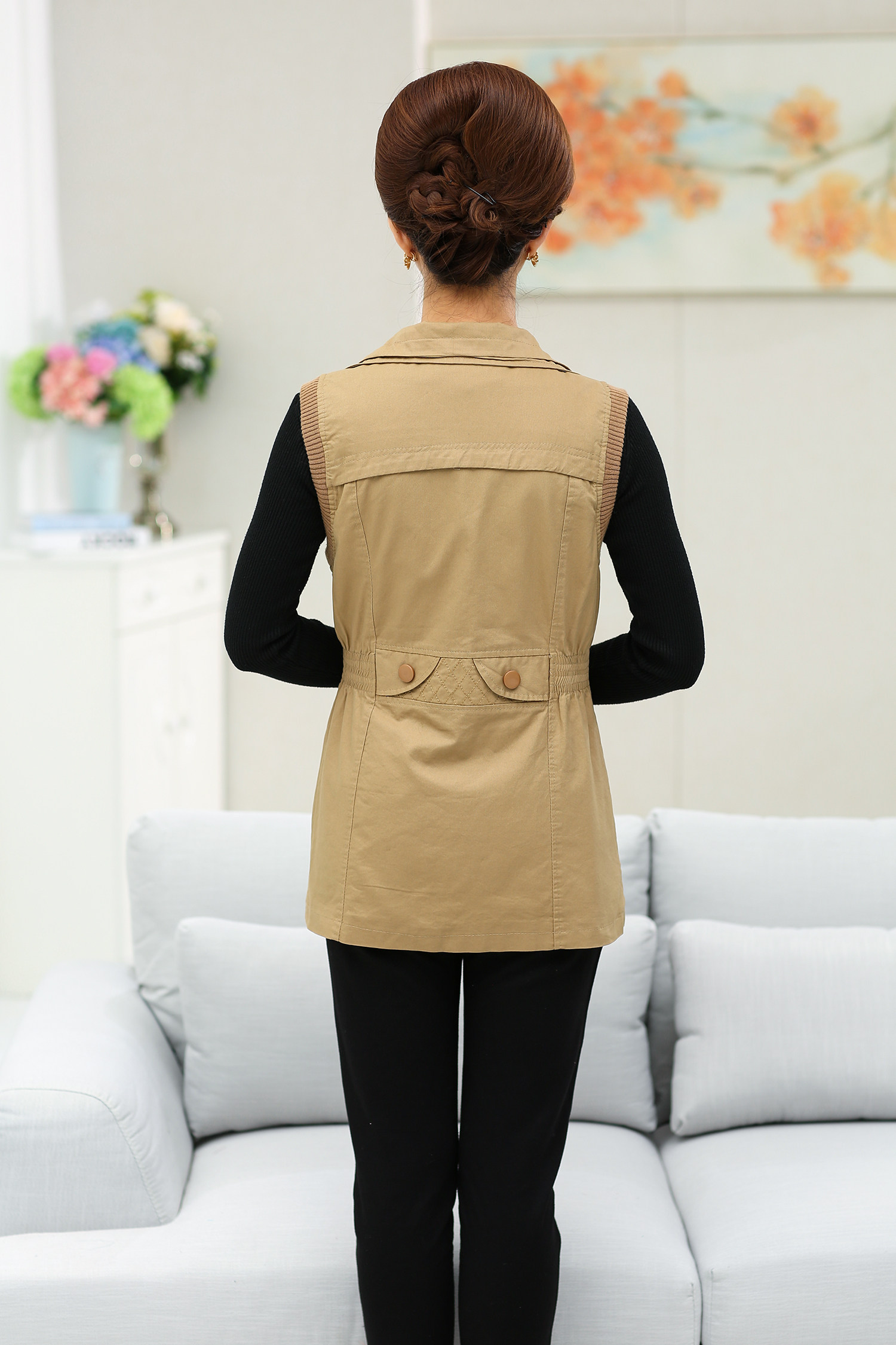 中老年马甲女中长款春秋上衣60岁妈妈春装外