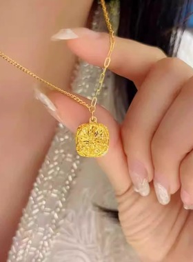 金包银小方糖项链爆闪锁骨链