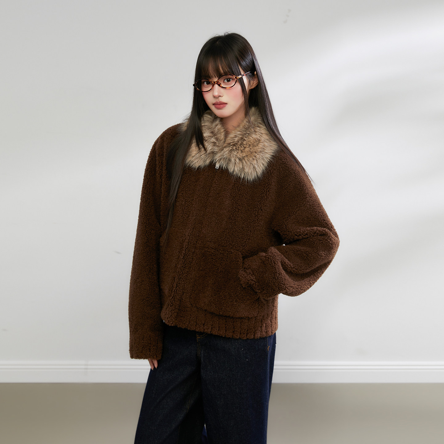 King Prince羊羔毛拼接大毛领保暖外套女2025冬季新款短款上衣,淘宝优惠券,粉丝福利购,淘宝优惠卷