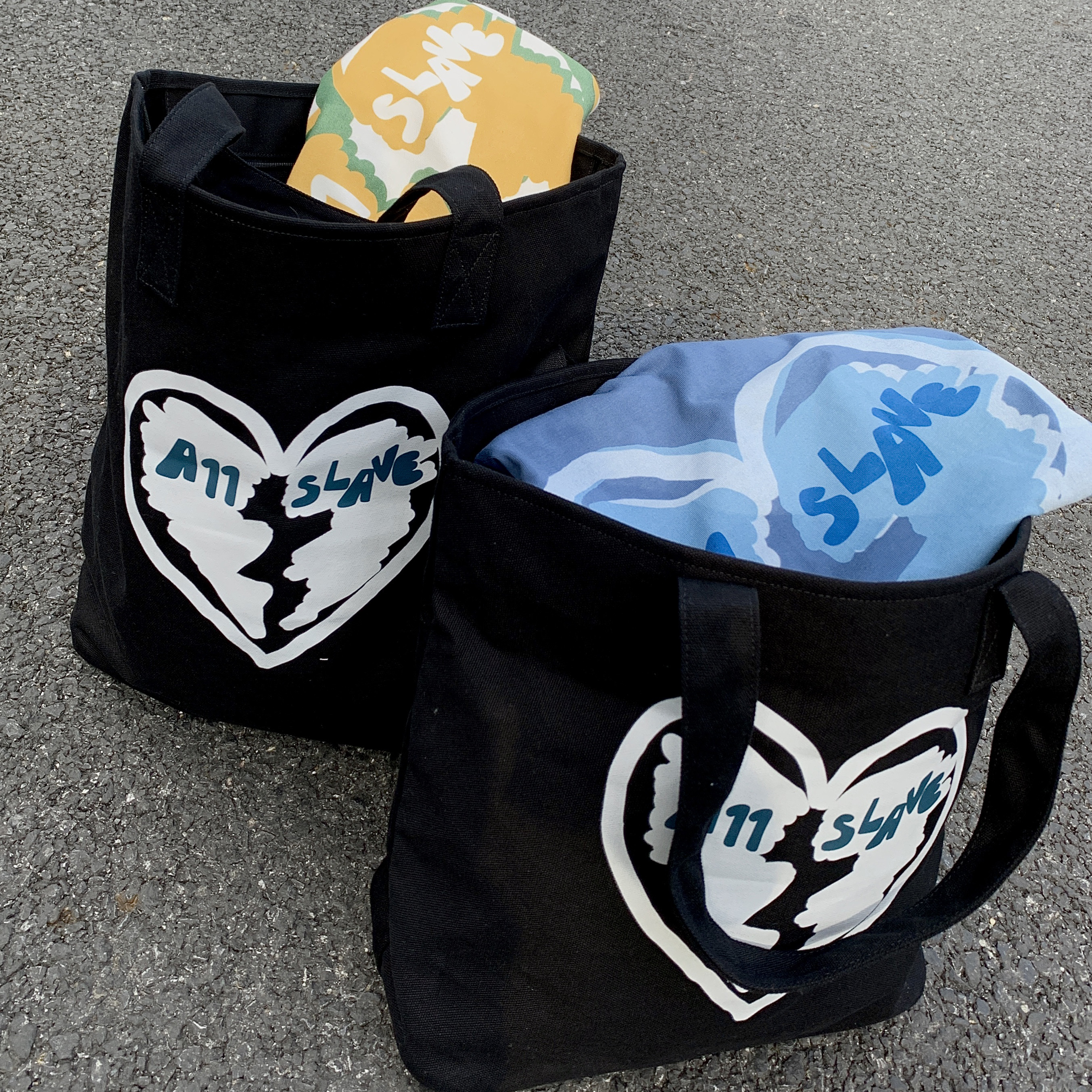 KTDAA11SLAVE新款心碎印花厚底挎包 手提包百搭潮牌包包 - 图2